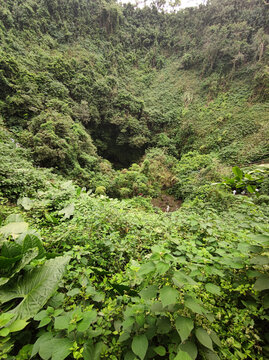 海口石山火山口