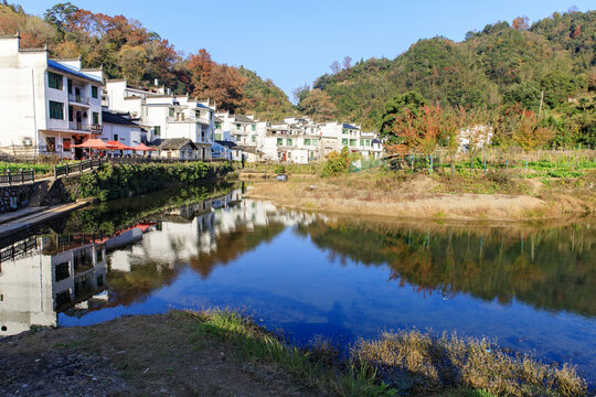 秋天的长溪村