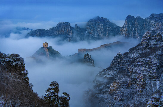 山景长城雪景云海