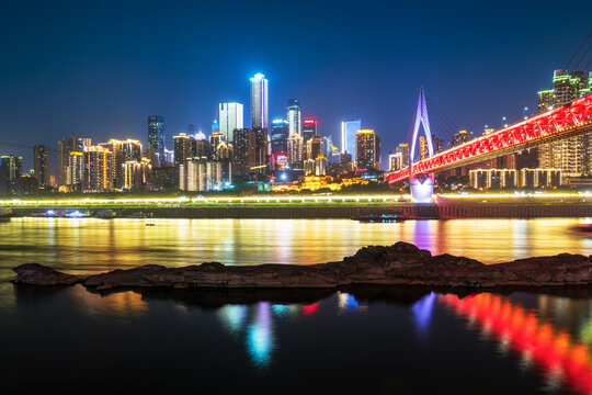 重庆东水门大桥夜景