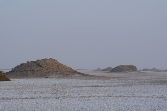 新疆盐碱滩
