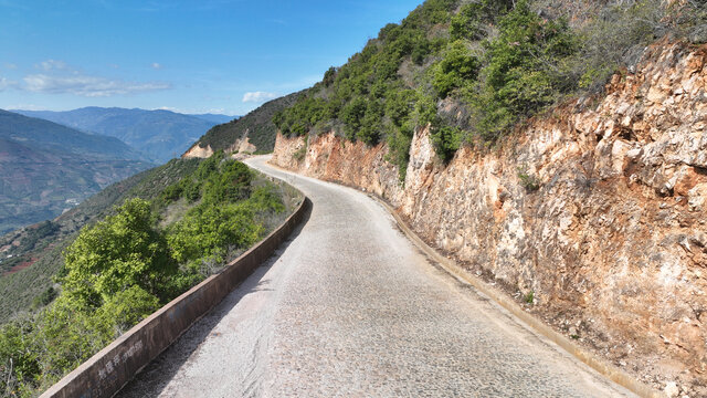 滇缅公路史迪威公路