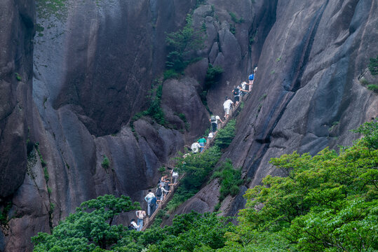 爬黄山