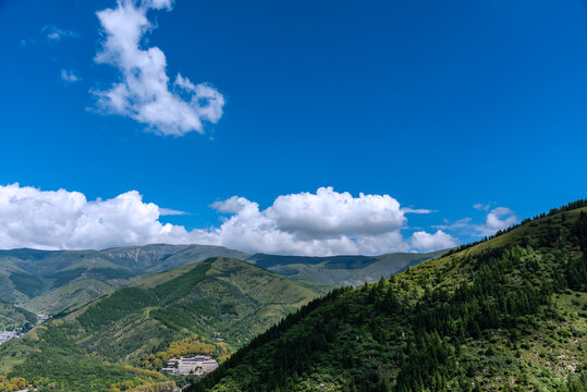 中国山西五台山黛螺顶自然风光