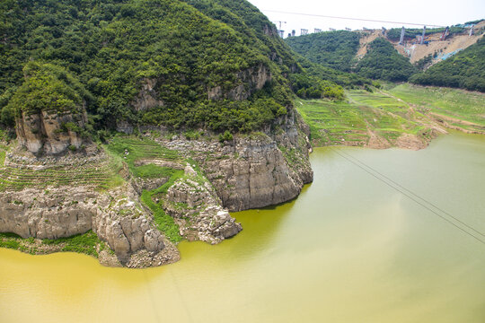 黄河绝壁