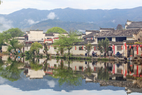 雨后宏村