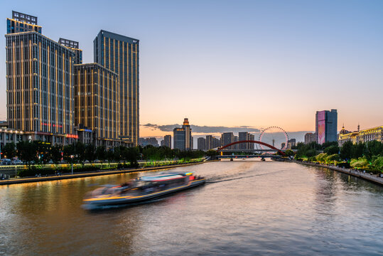 中国天津海河天津眼城市建筑夜景