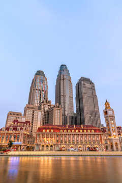 中国天津津湾广场夜景