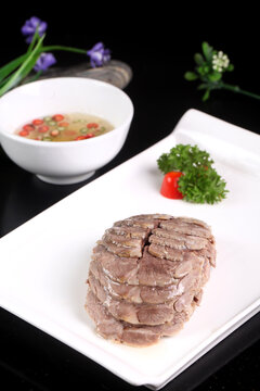 沾水羊肉