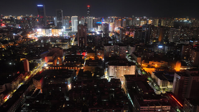 金马碧鸡坊夜景