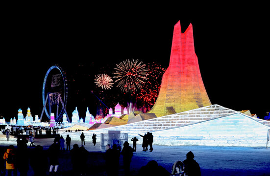 第25届哈尔滨冰雪大世界开幕