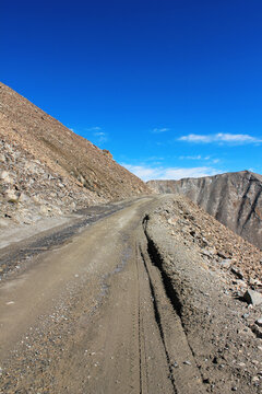 天山公路