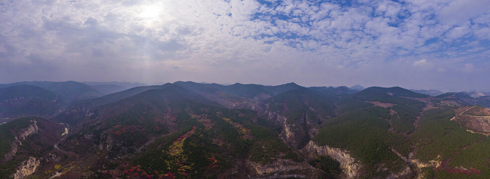 山东济南龙洞秋天航拍全景