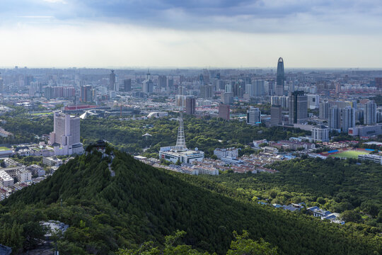 山东济南千佛山城市航拍