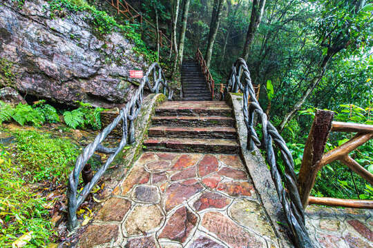 北帝山旅游景区登山阶梯