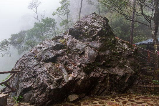北帝山旅游景区岩石