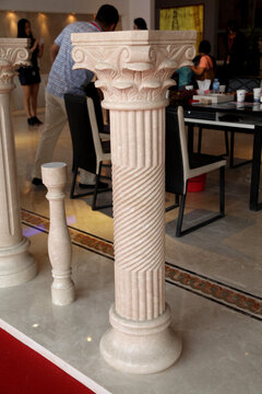 建筑装饰罗马柱圆柱石材工艺