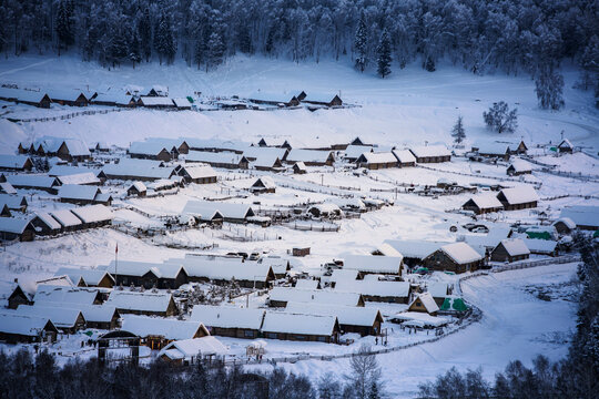 新疆禾木雪景