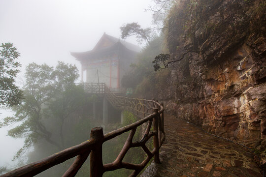 北帝山旅游风景区盘山路