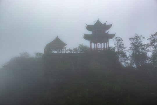 北帝山旅游风景区雾海