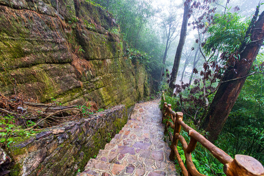 北帝山旅游风景区登山步梯