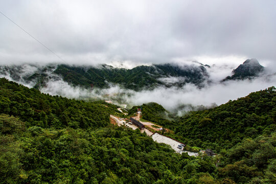 北帝山旅游风景区云雾缭绕