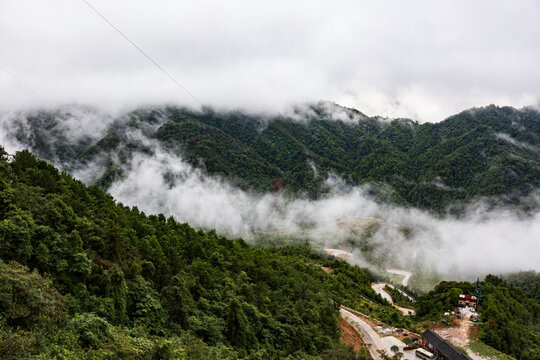 北帝山旅游风景区云雾缭绕