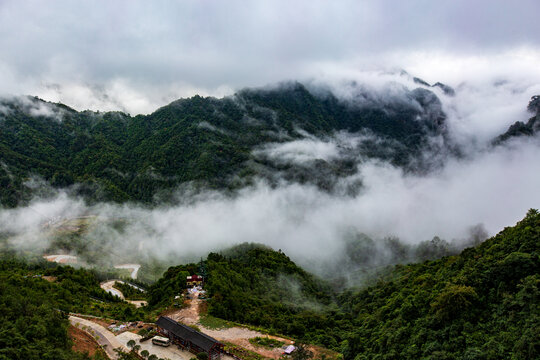 北帝山旅游风景区雾海