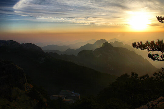 黄山夕阳