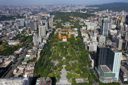 广州航拍人民公园城市建筑风光