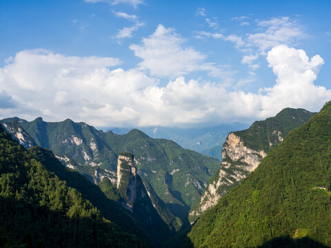 高山丘壑