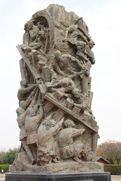 铁道抗日游击队雕塑