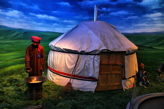 蒙古族生活场景蜡像