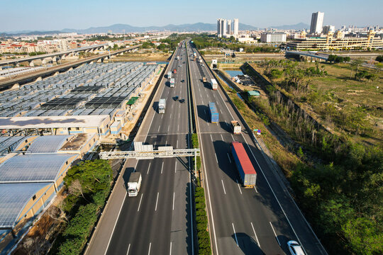 航拍高速公路景观