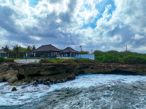 巴厘岛海岸线自然风光