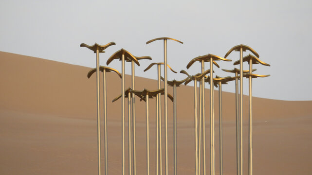 武威沙漠公园雕塑群