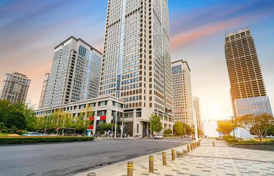 湖北武汉金融区的摩天大楼