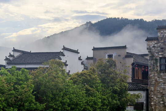 雨后宏村