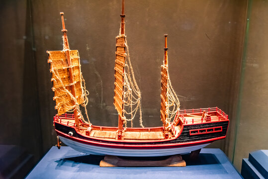 中国国家海洋博物馆的宋代船模型