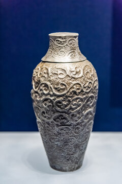 国家海洋博物馆的南宋香草纹银瓶