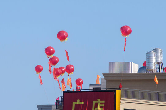 空飘气球