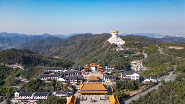 会稽山龙华寺兜率天宫