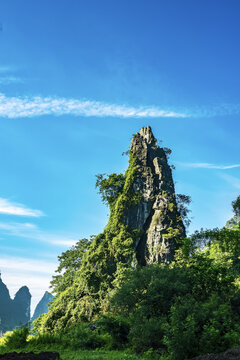 广西钟山公婆山景区蓝天白云大图