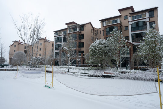 重庆巫山摩天岭建筑雪景