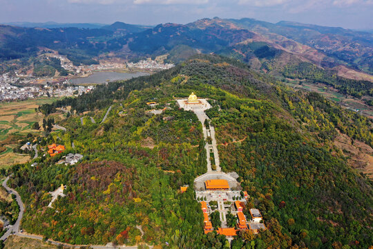 弥勒锦屏山风光