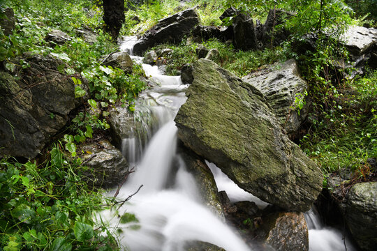 山东枣庄山亭区葫芦套景区山泉