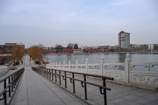 中国开封包公湖开封府建筑风景