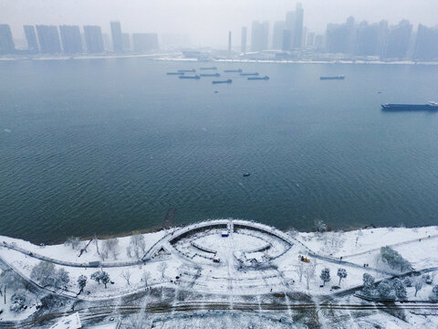 长沙渔人码头的雪景