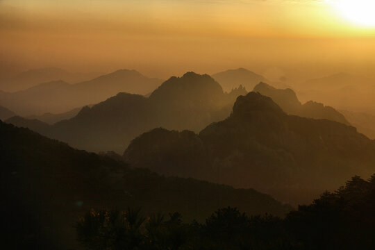 黄山夕阳