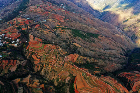 东川红土地风光